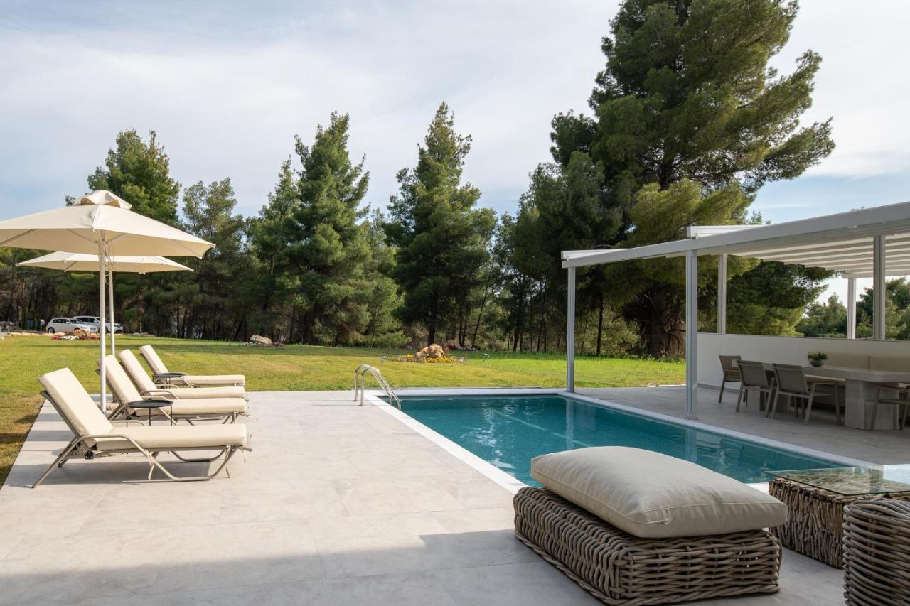 Nikiti Botanic Pool Suites Exterior photo