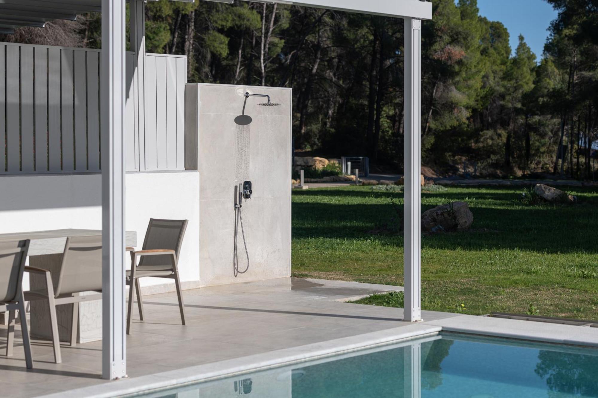 Nikiti Botanic Pool Suites Exterior photo